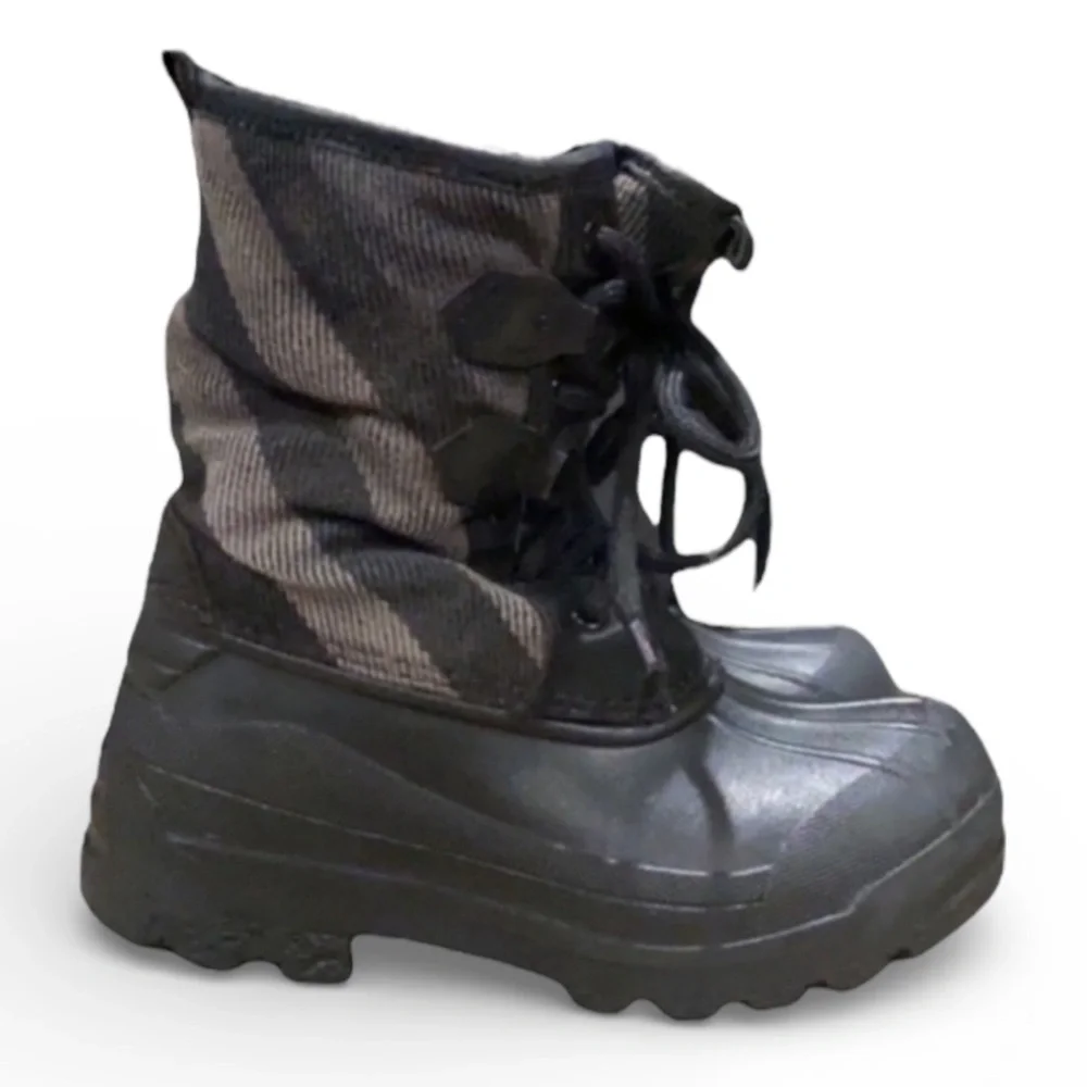 Authentic Burberry luxury designer Waterproof Toddler lined winter snow boots 10